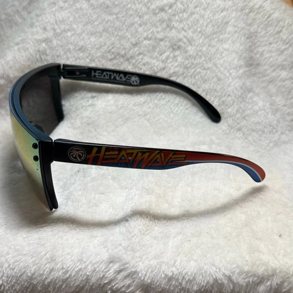 HTF 2014 Heatwave x Iguanas Colab Lazer Face Mirrored Sunglasses ANSI‎ Z80.3